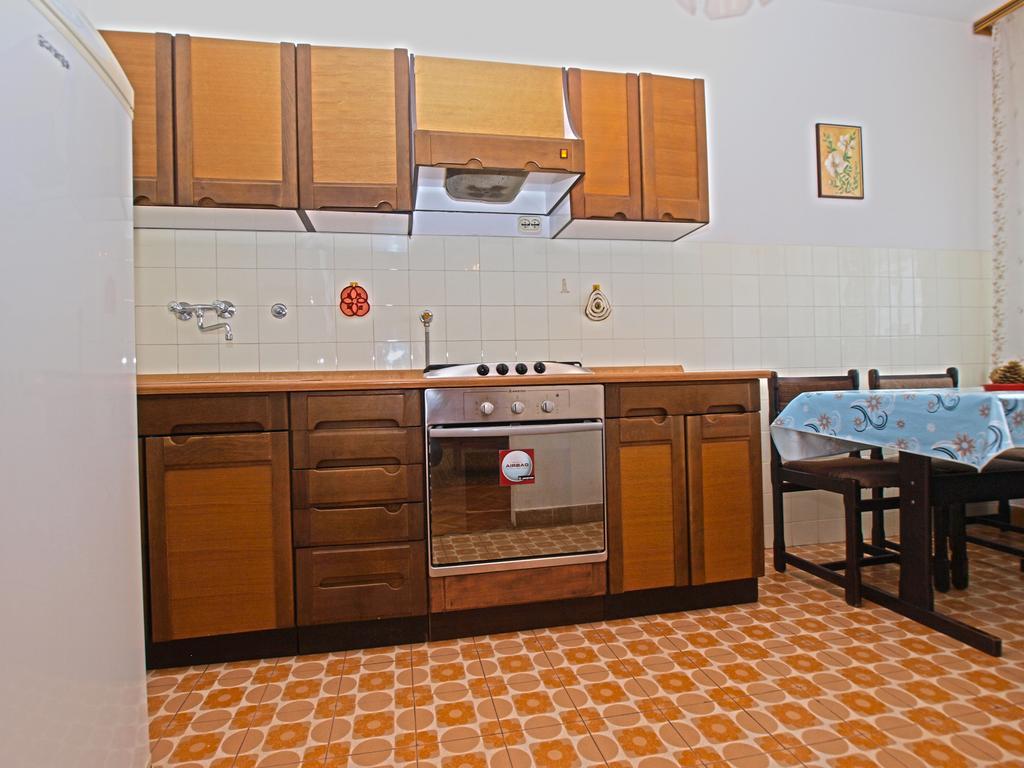 Apartments Branko 1348 Pula Exterior photo